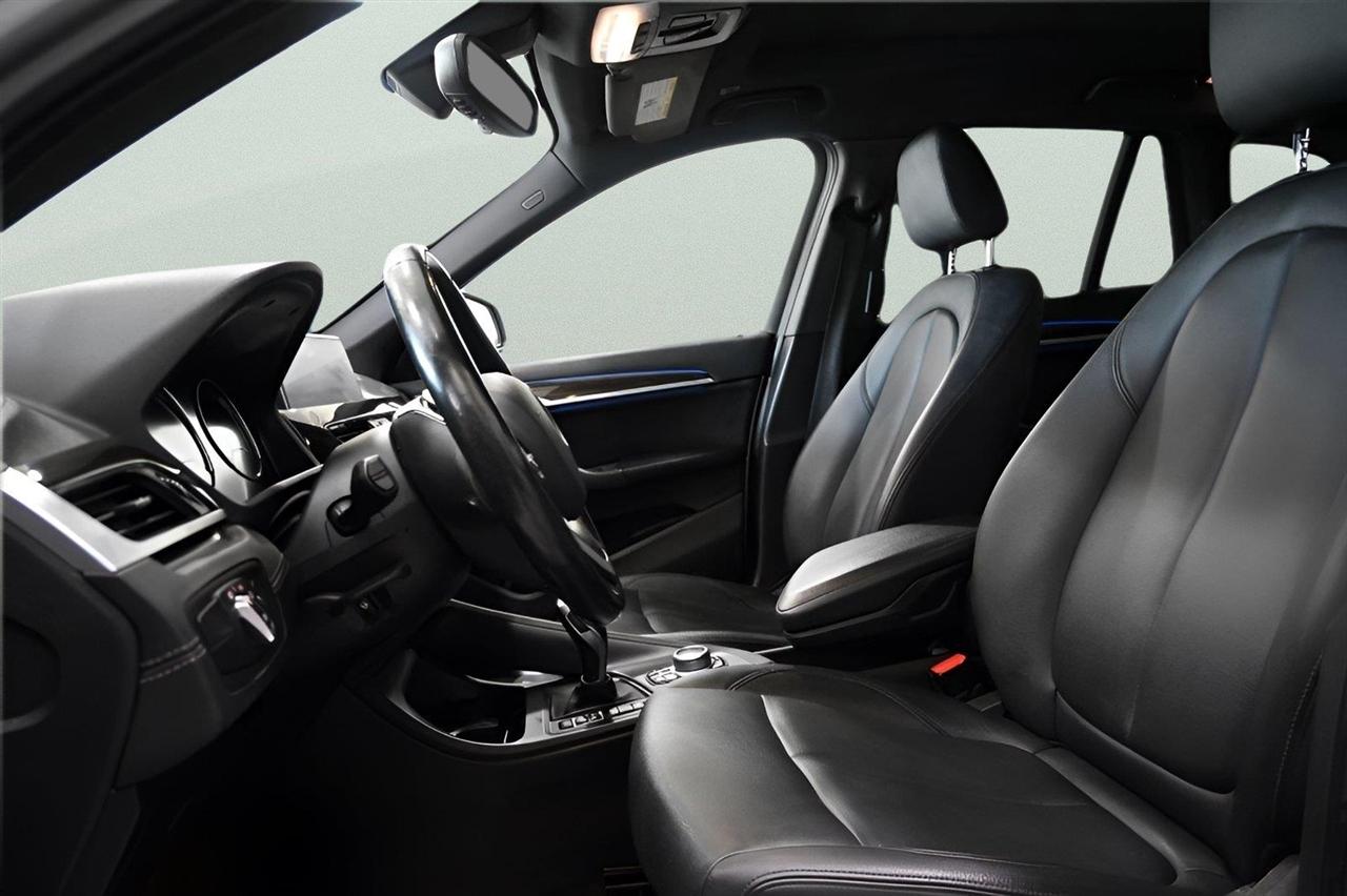 BMW X1 xDrive28i Sports Activity Vehicle 2021