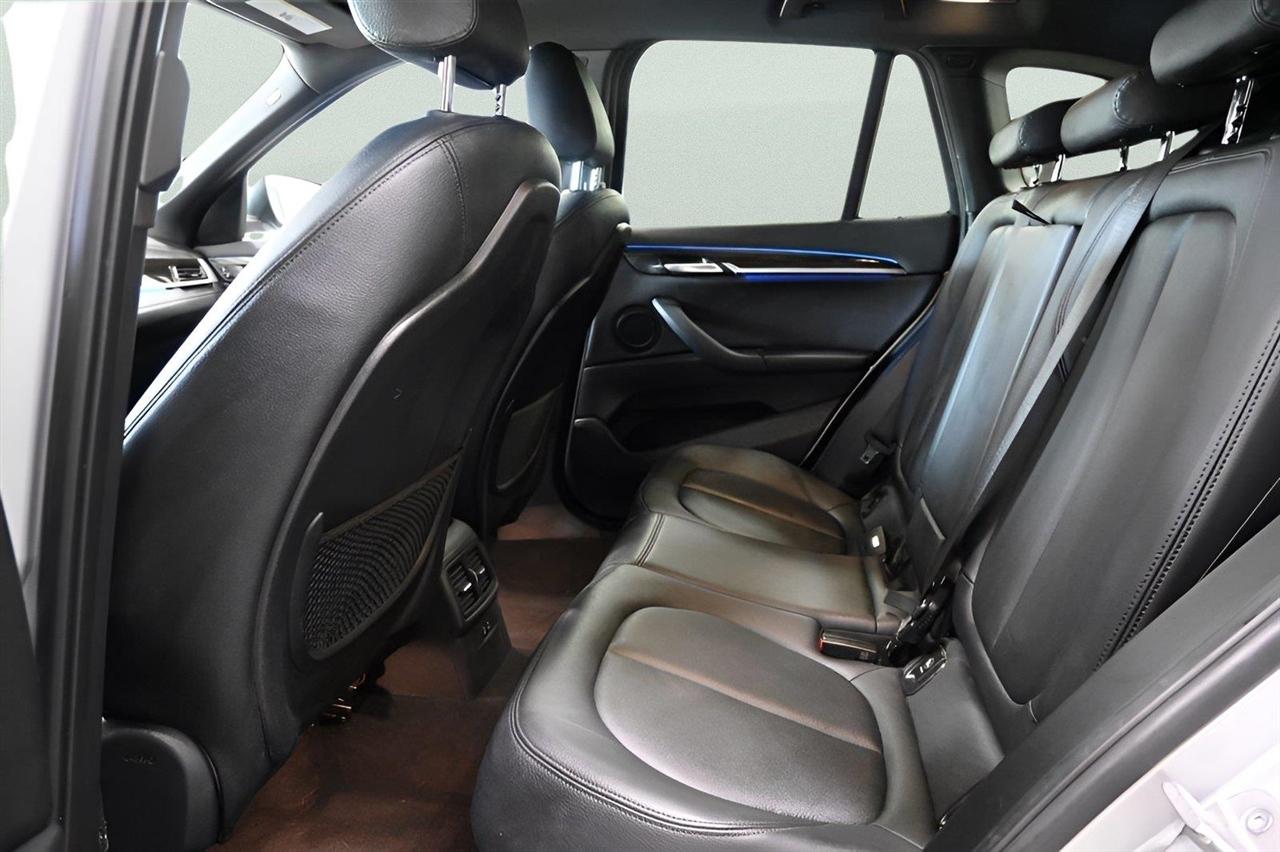 BMW X1 xDrive28i Sports Activity Vehicle 2021