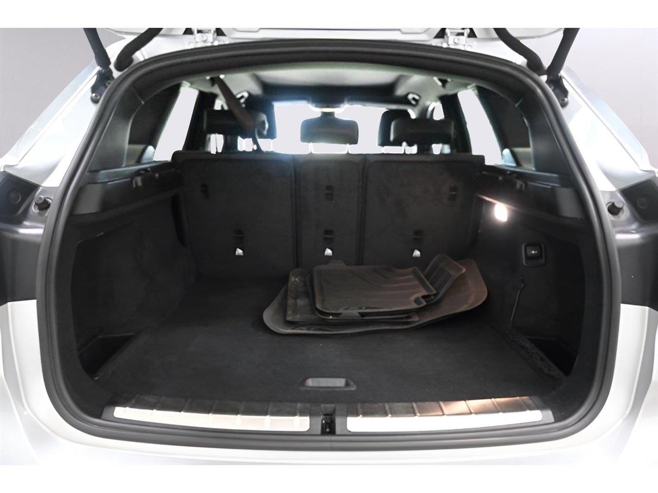 BMW X1 xDrive28i Sports Activity Vehicle 2021