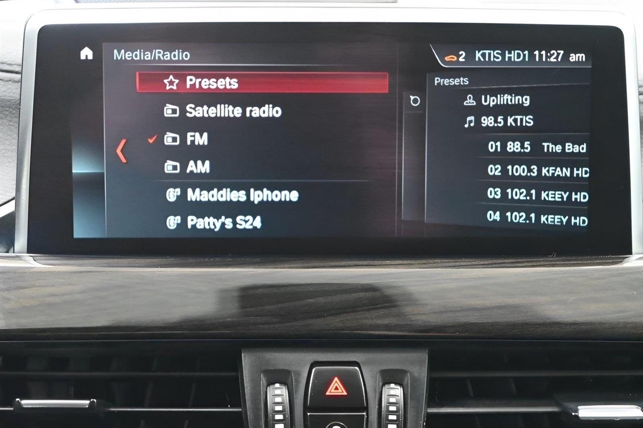 BMW X1 xDrive28i Sports Activity Vehicle 2021