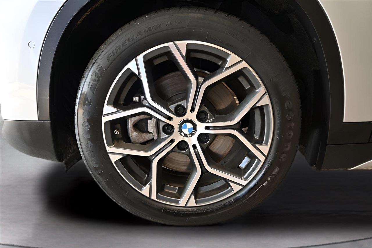 BMW X1 xDrive28i Sports Activity Vehicle 2021