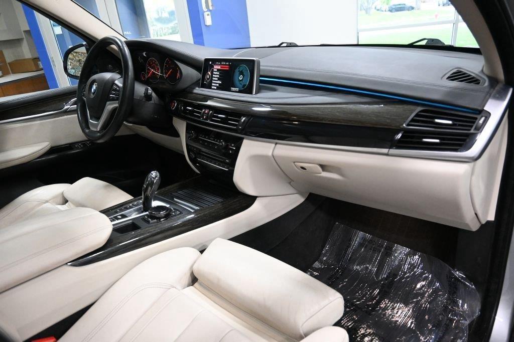 BMW X5 AWD 4dr xDrive50i 2015