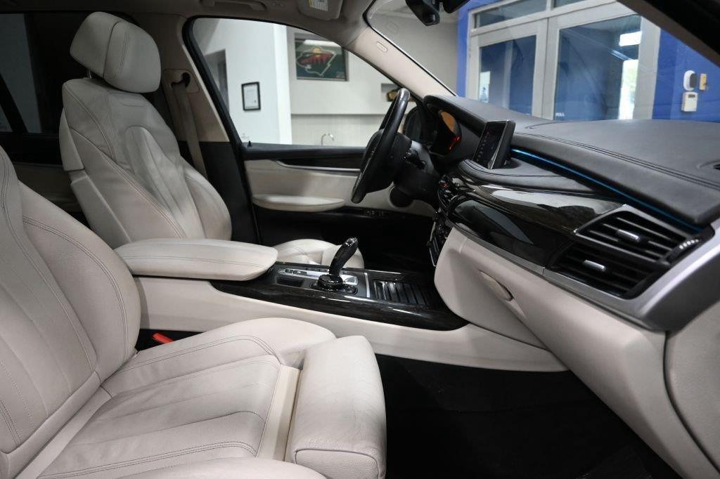 BMW X5 AWD 4dr xDrive50i 2015