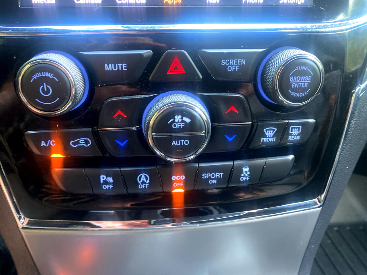 Jeep Grand Cherokee Overland 4WD 2020 Jeep Grand Cherokee Overland 4WD 2020