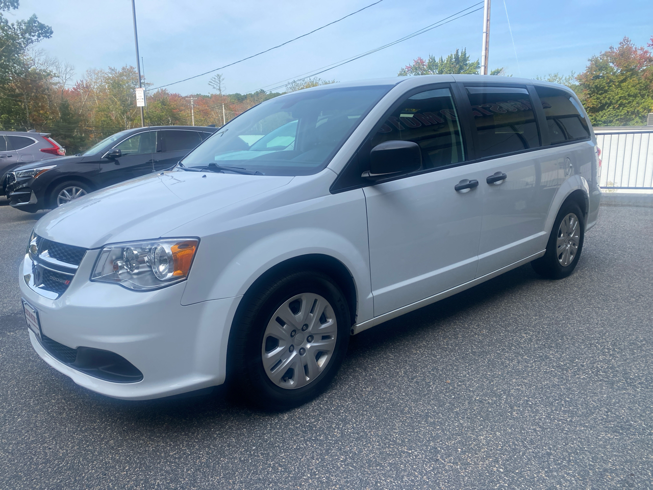 2019 Dodge Grand Caravan SE photo 3