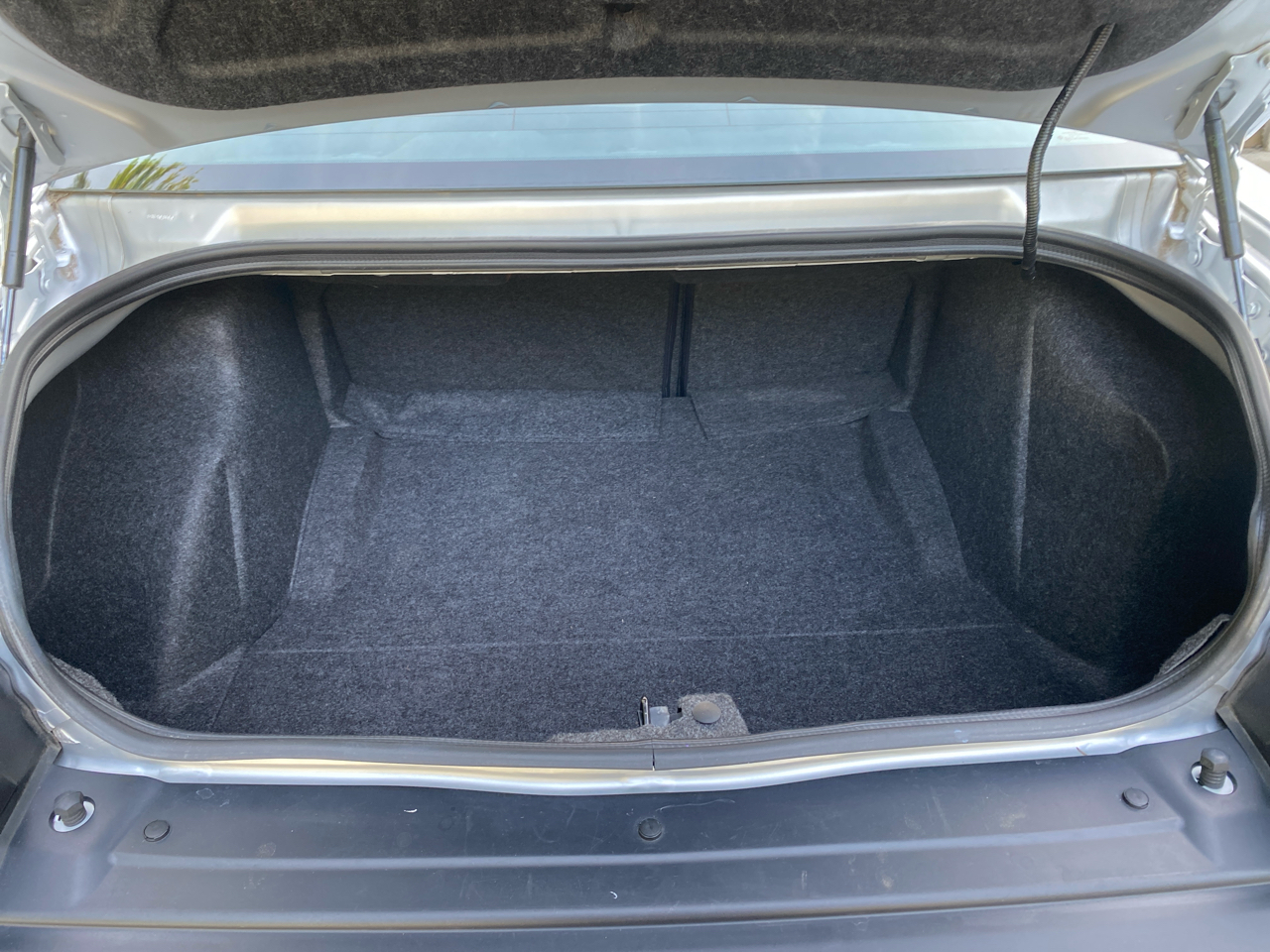 2022 Dodge Challenger SXT AWD photo 21