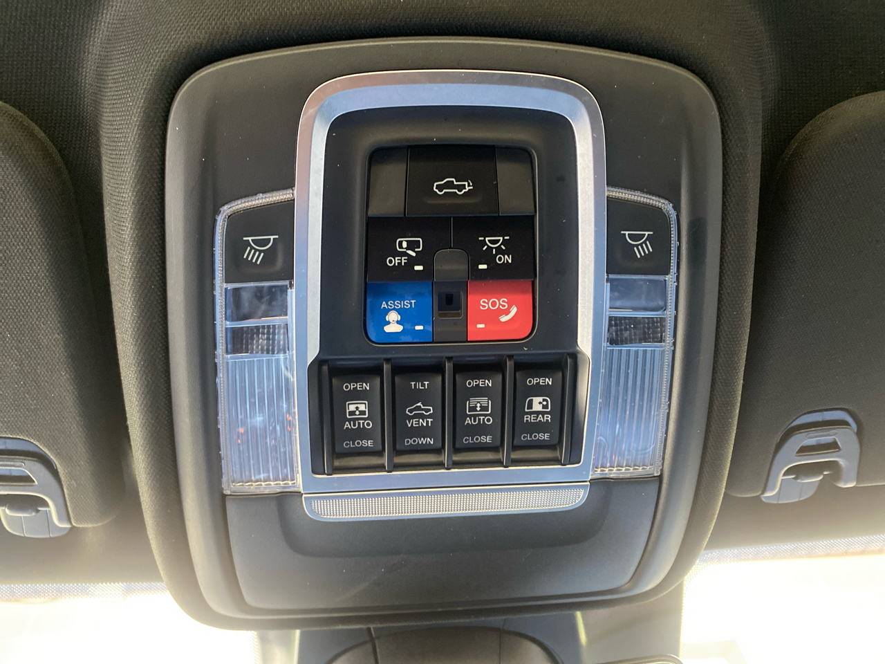 2021 Ram 1500 Limited photo 21