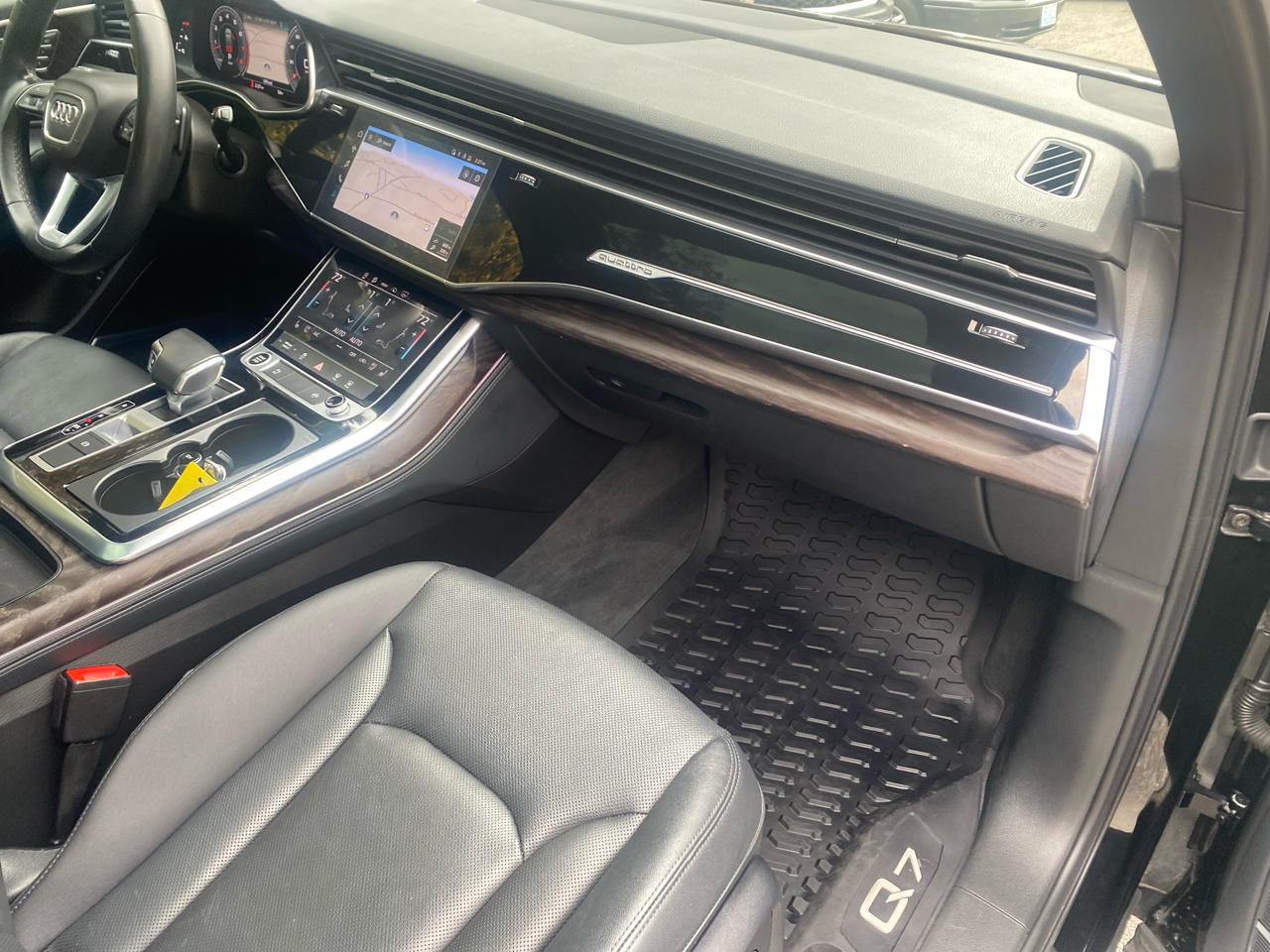 Audi Q7 Premium Plus 55 TFSI quattro 2022 Audi Q7 Premium Plus 55 TFSI quattro 2022