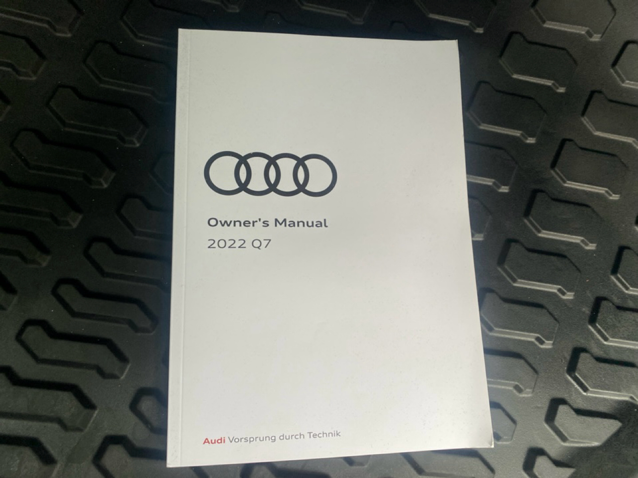Audi Q7 Premium Plus 55 TFSI quattro 2022 Audi Q7 Premium Plus 55 TFSI quattro 2022