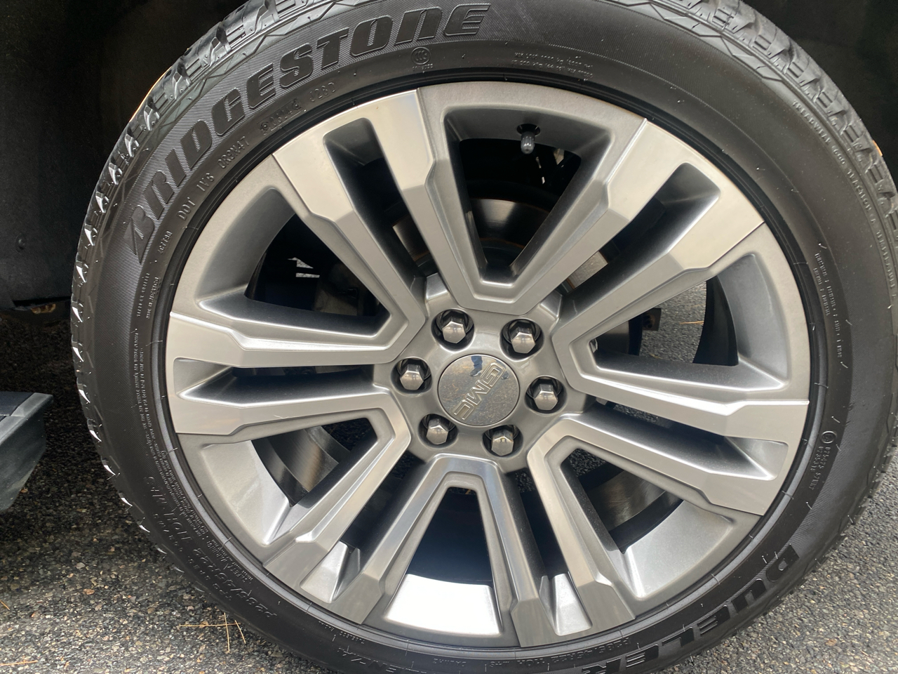 GMC Yukon Denali 4WD 2020 GMC Yukon Denali 4WD 2020