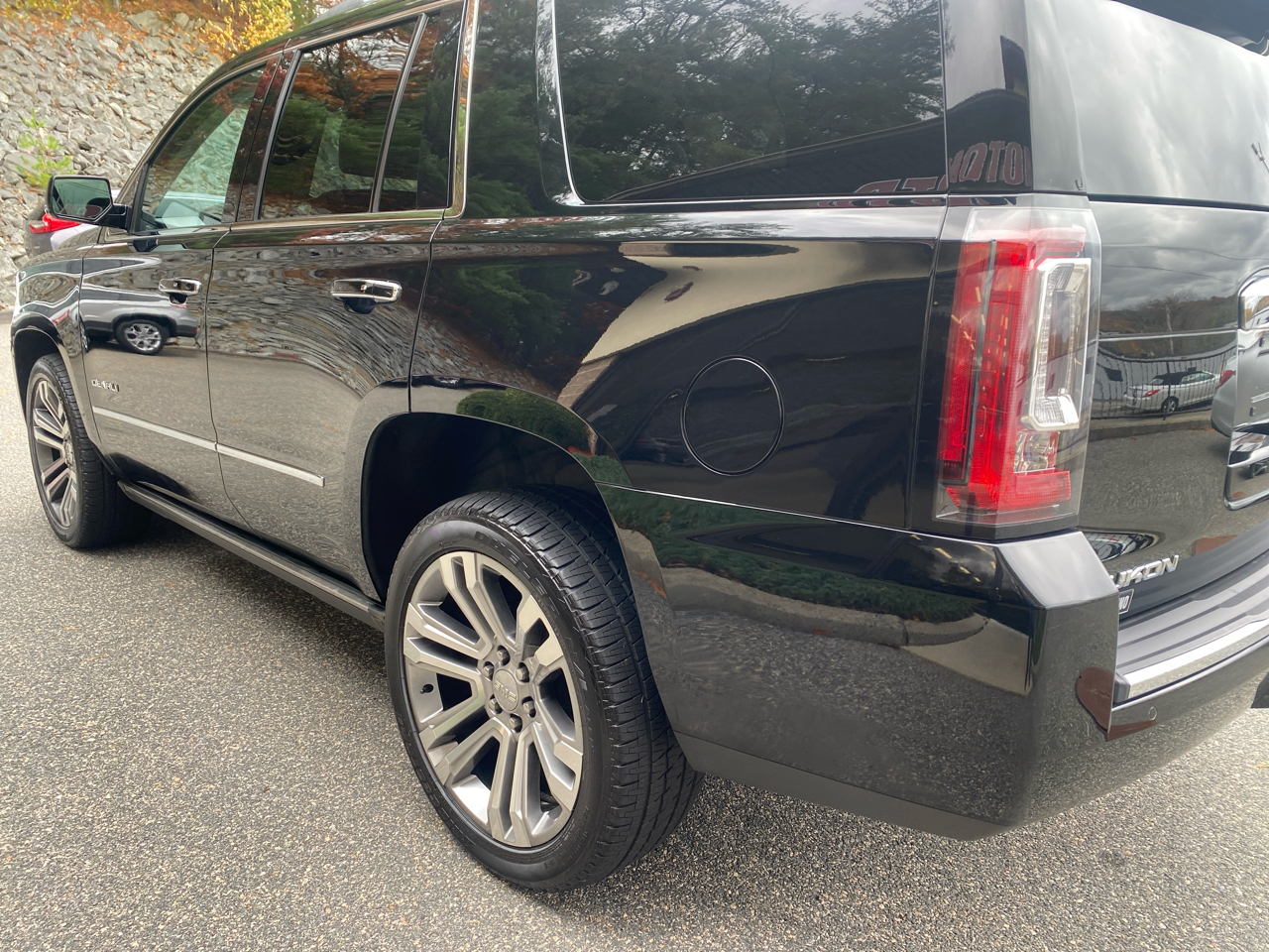 GMC Yukon Denali 4WD 2020 GMC Yukon Denali 4WD 2020