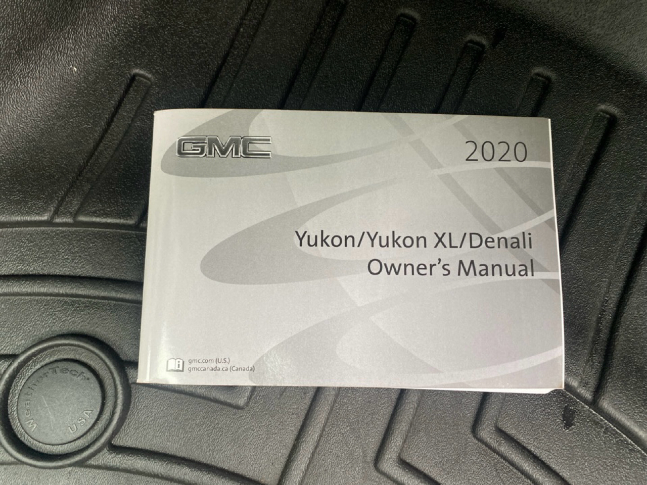 GMC Yukon Denali 4WD 2020 GMC Yukon Denali 4WD 2020