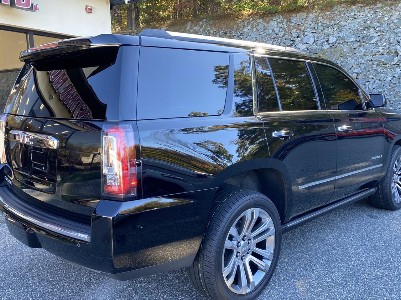 GMC Yukon Denali 4WD 2020