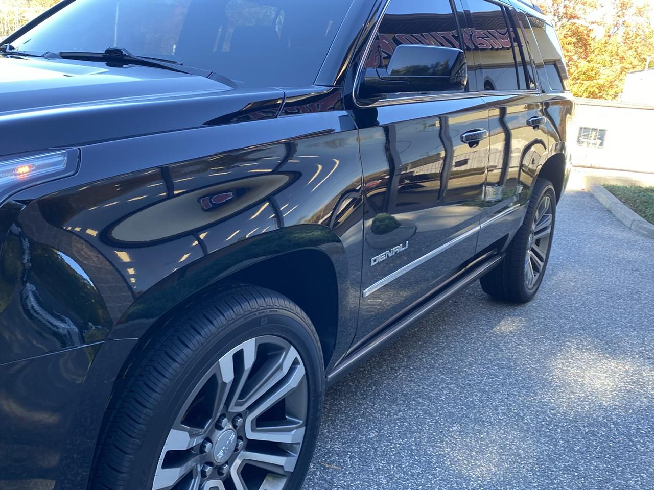 GMC Yukon Denali 4WD 2020
