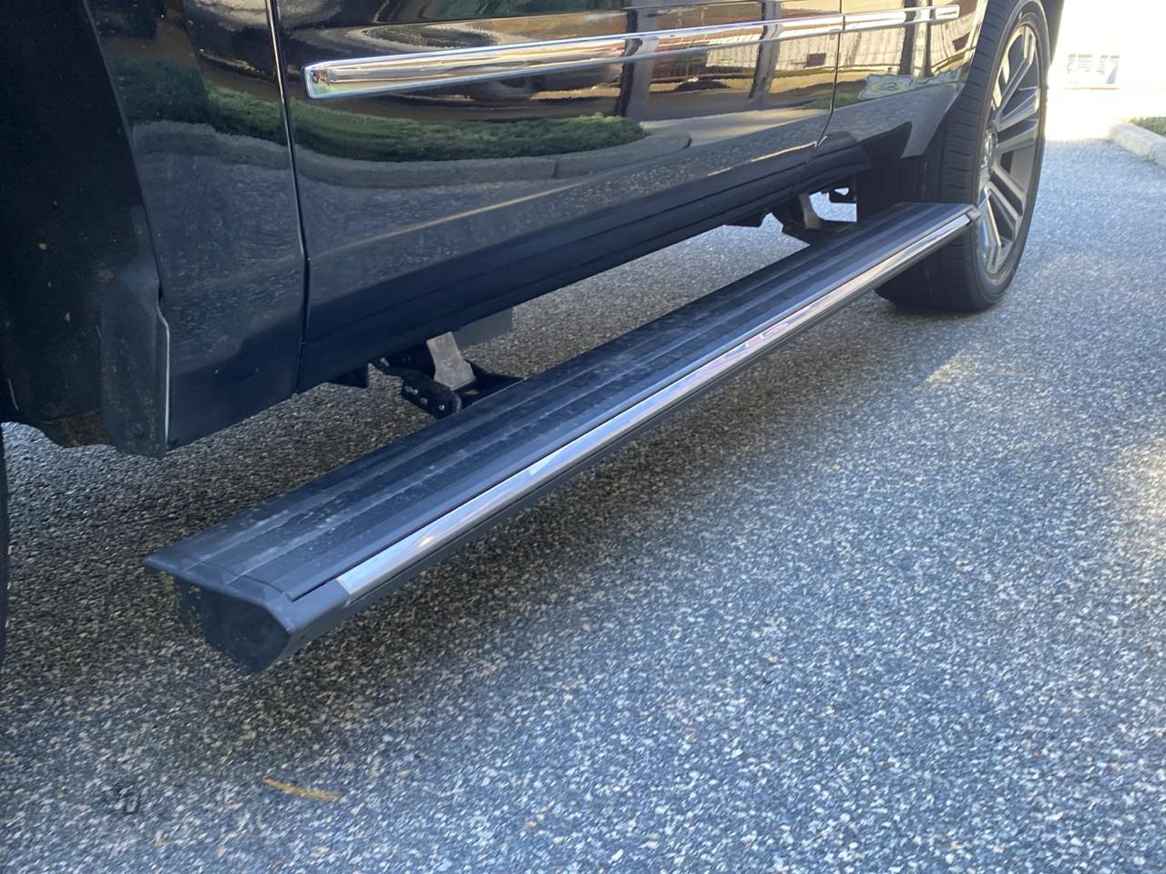 GMC Yukon Denali 4WD 2020