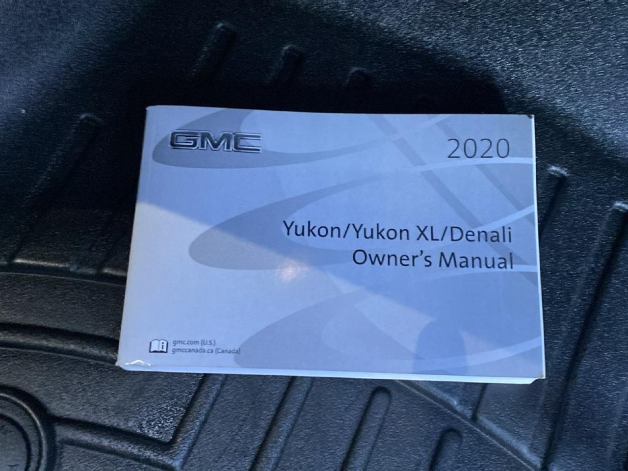 GMC Yukon Denali 4WD 2020