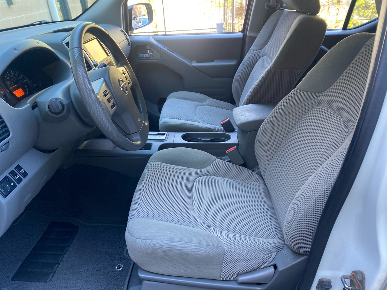 Nissan Frontier SL Crew Cab 5AT 4WD 2019