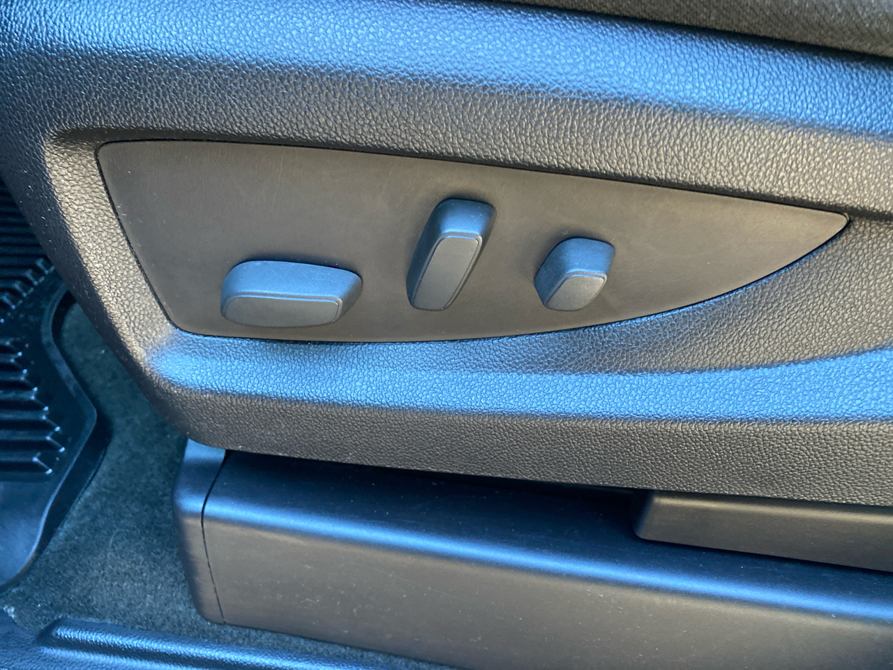 Chevrolet Silverado 1500 4WD Ext Cab 143.5" LT 2014