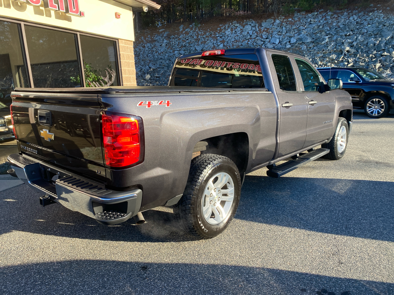 Chevrolet Silverado 1500 4WD Ext Cab 143.5" LT 2014