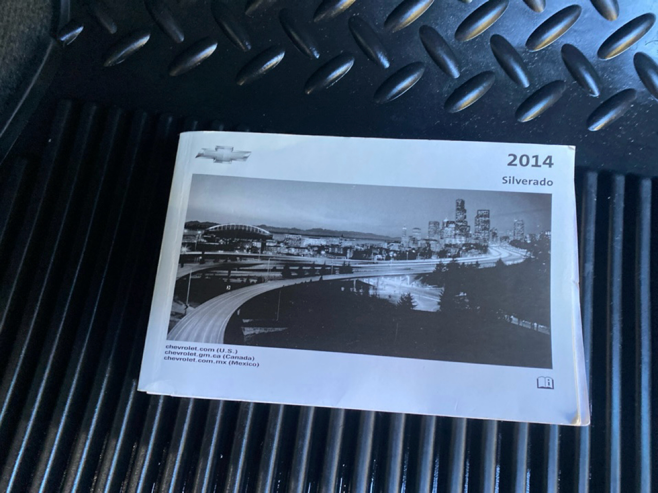 Chevrolet Silverado 1500 4WD Ext Cab 143.5" LT 2014