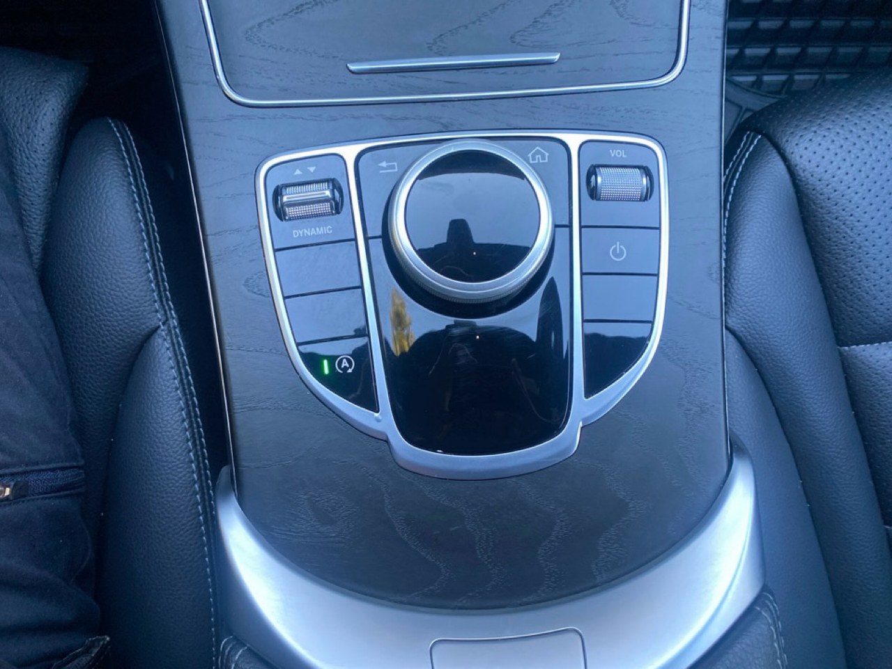 Mercedes-Benz C-Class C300 4MATIC Sedan 2020