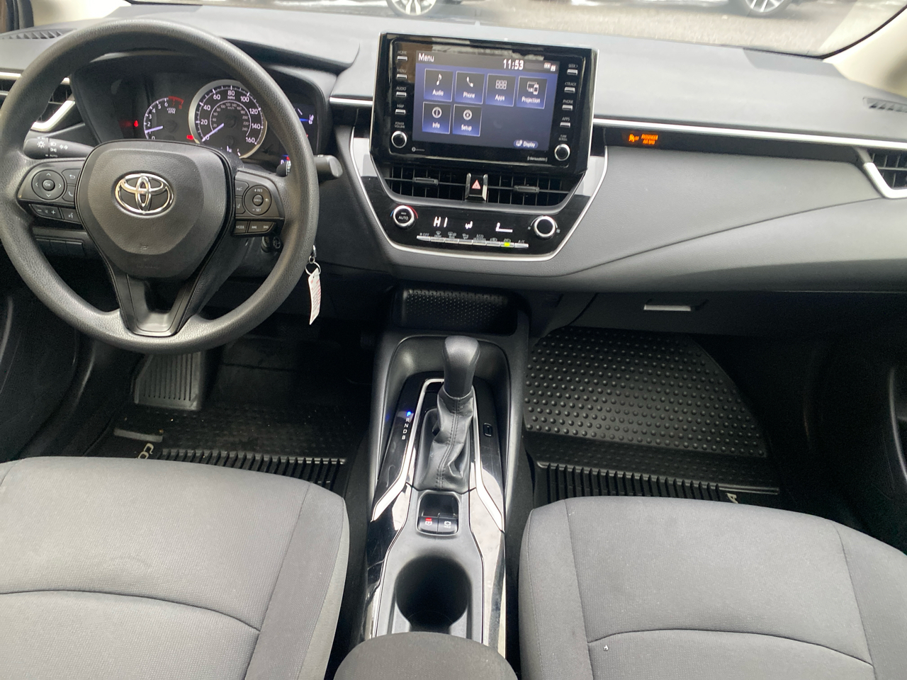 Toyota Corolla LE 2021