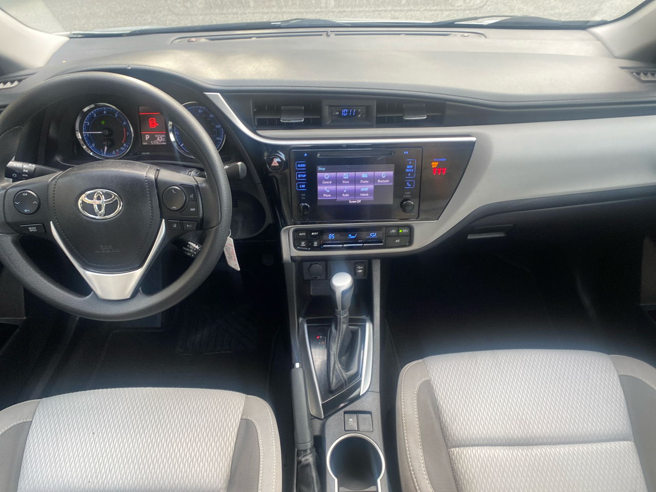Toyota Corolla L CVT 2018