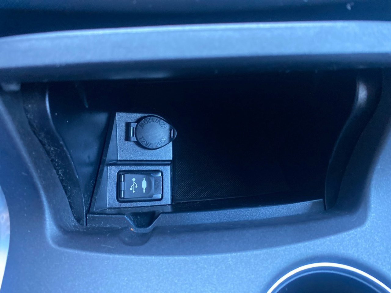 Toyota Camry LE 4D Sedan 2017