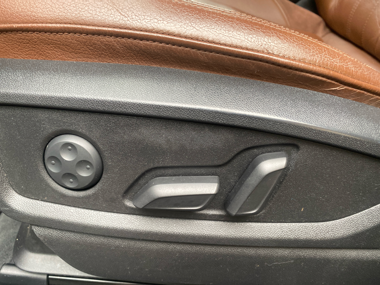 Audi Q5 2.0T Premium Plus quattro 2018