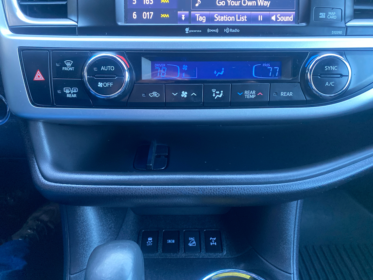 Toyota Highlander SE AWD V6 2019