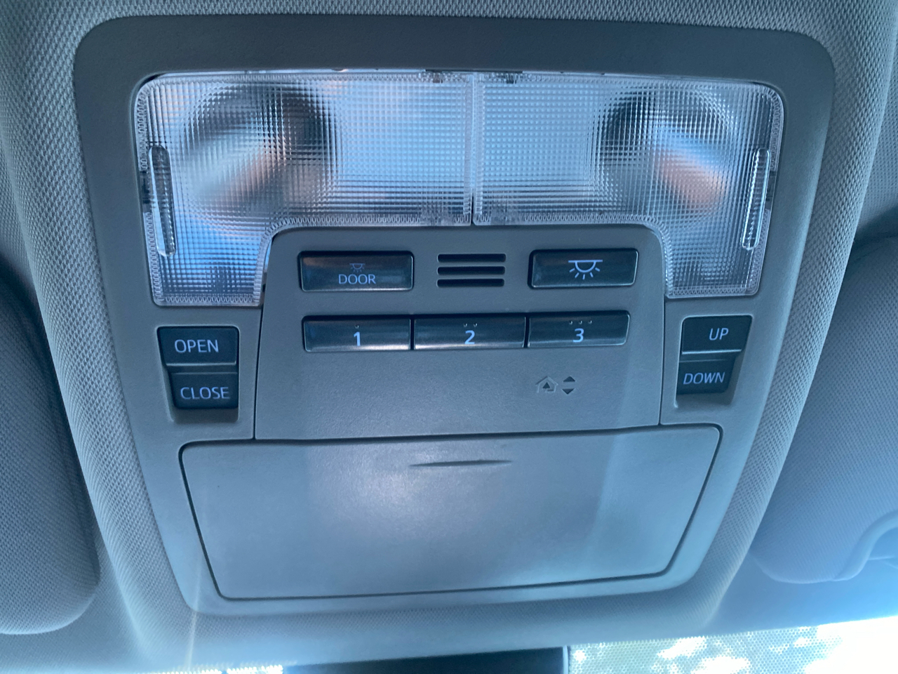 Toyota Highlander SE AWD V6 2019