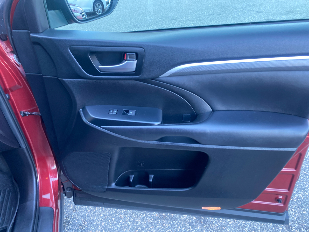 Toyota Highlander SE AWD V6 2019