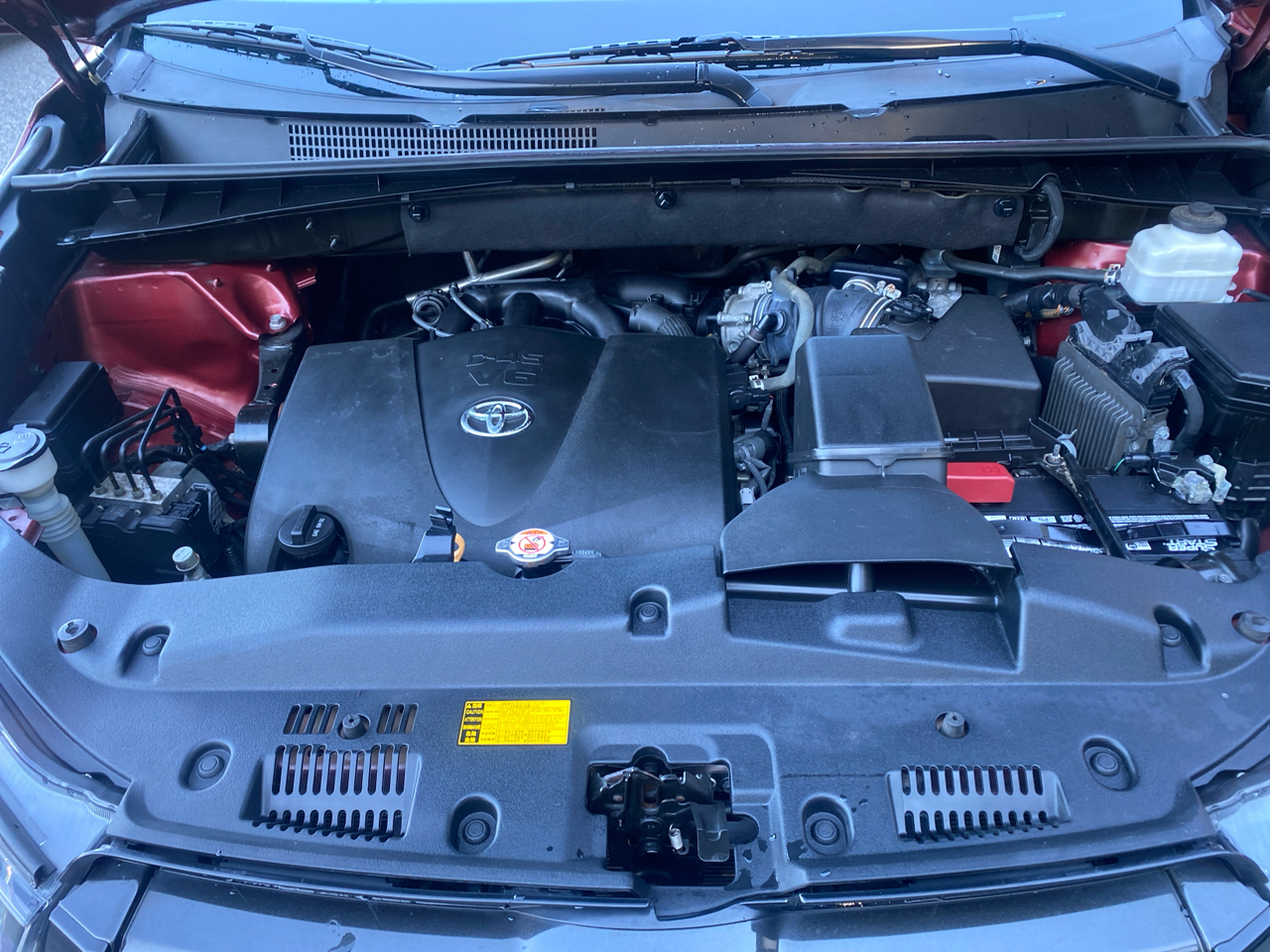 Toyota Highlander SE AWD V6 2019