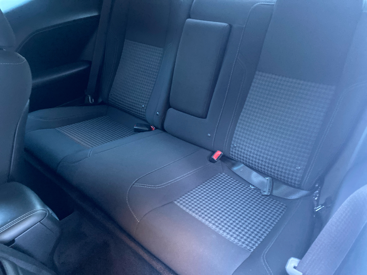 Dodge Challenger R/T RWD 2018