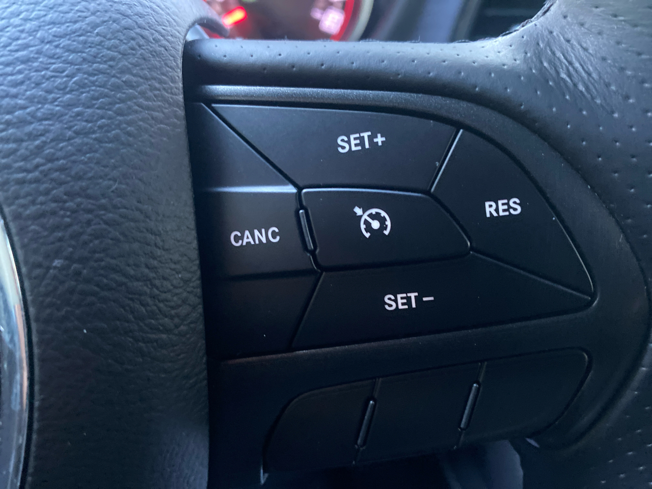 Dodge Challenger R/T RWD 2018