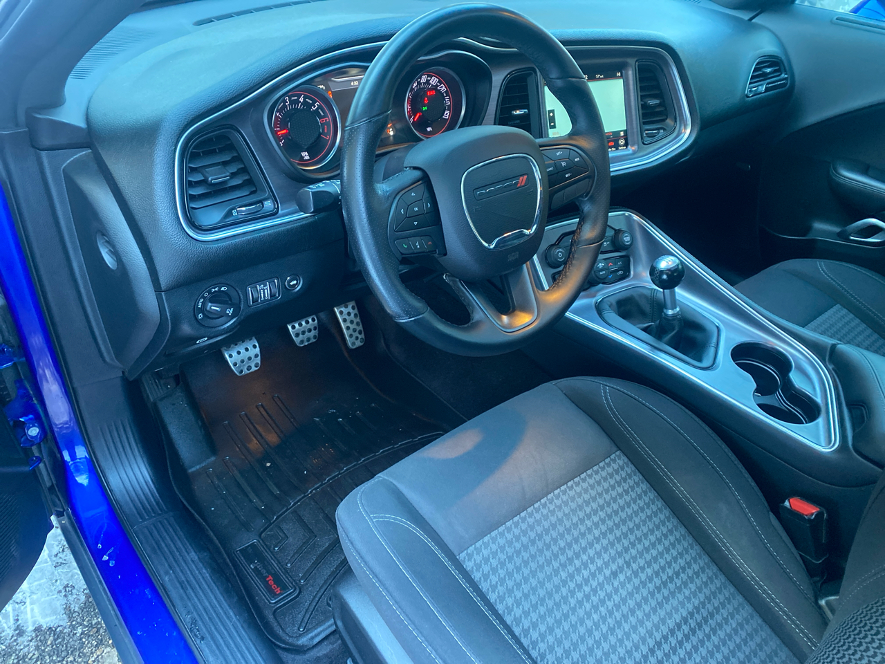 Dodge Challenger R/T RWD 2018