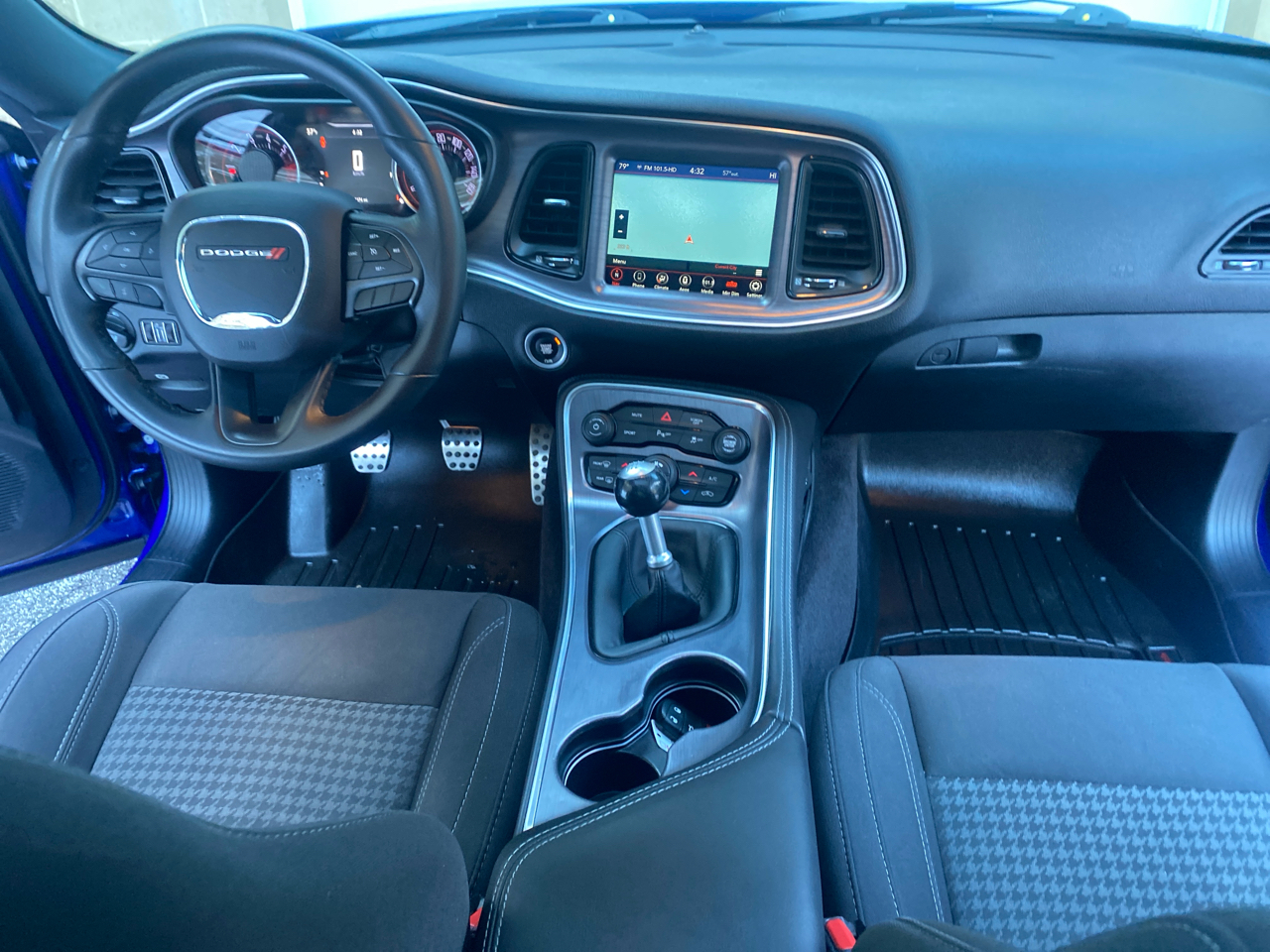 Dodge Challenger R/T RWD 2018