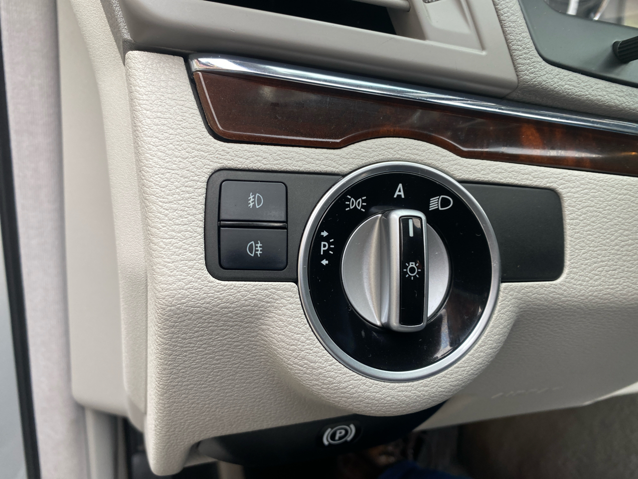 Mercedes-Benz E-Class E350 Cabriolet 2011