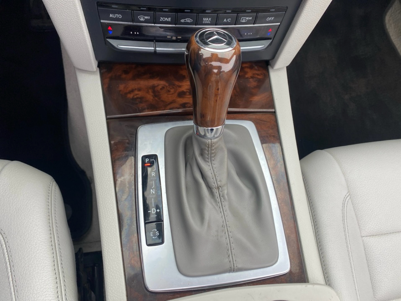 Mercedes-Benz E-Class E350 Cabriolet 2011