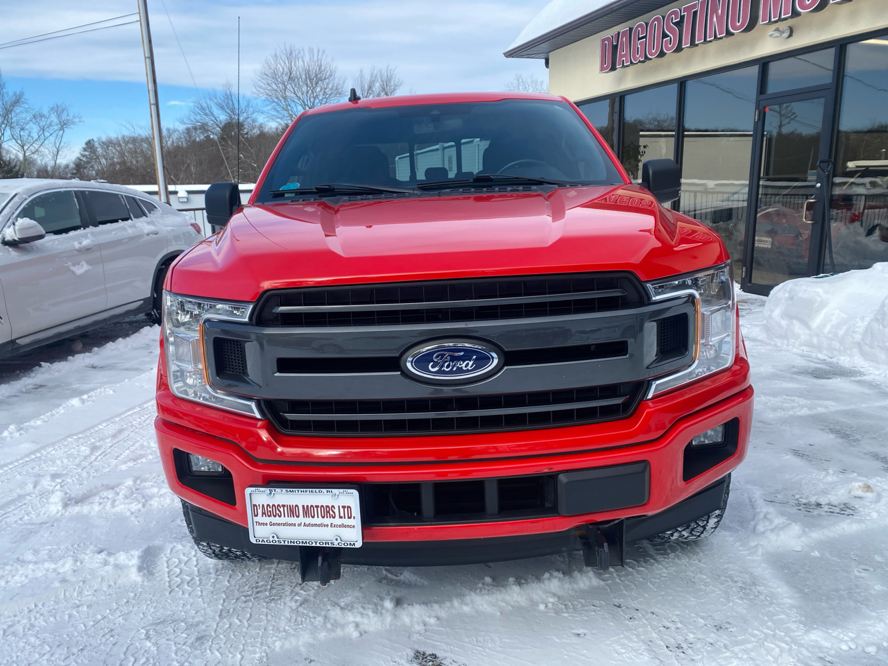 Ford F-150 4WD SuperCrew 145" XLT 2019