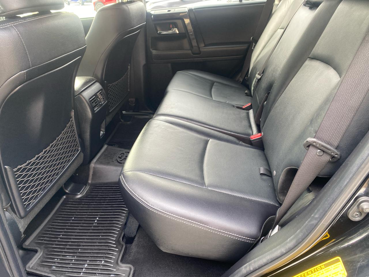 Toyota 4Runner Nightshade 4WD 2021