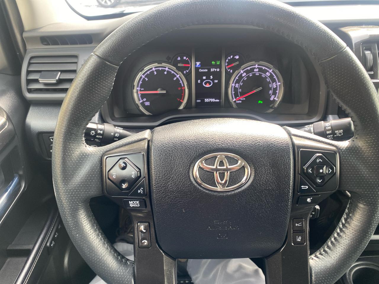 Toyota 4Runner Nightshade 4WD 2021