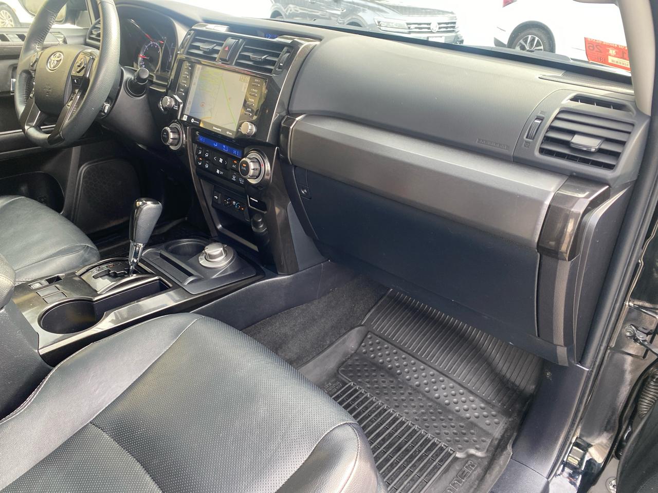 Toyota 4Runner Nightshade 4WD 2021