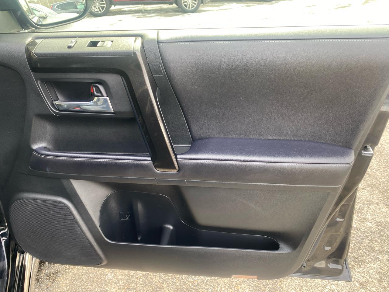 Toyota 4Runner Nightshade 4WD 2021