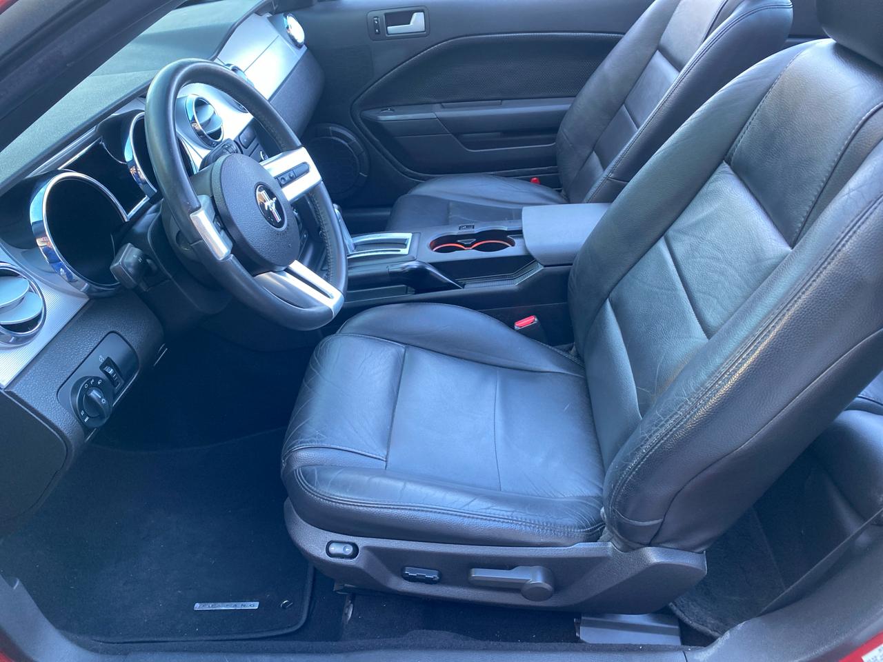 Ford Mustang V6 Convertible 2009