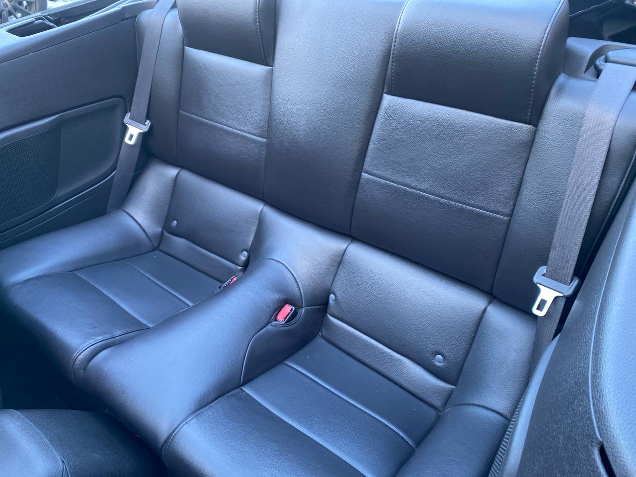 Ford Mustang V6 Convertible 2009