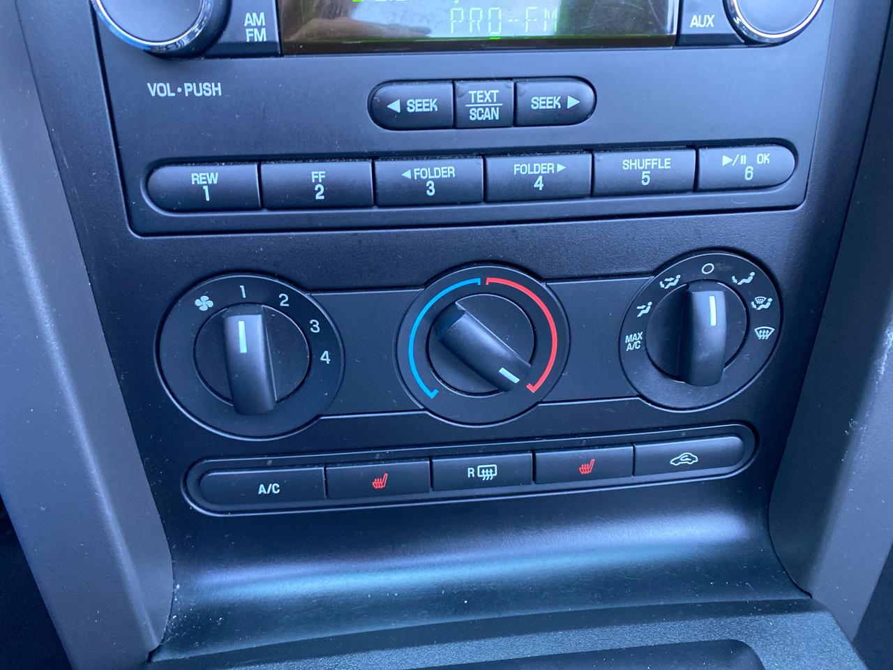 Ford Mustang V6 Convertible 2009