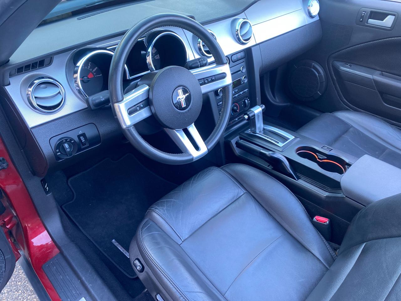 Ford Mustang V6 Convertible 2009