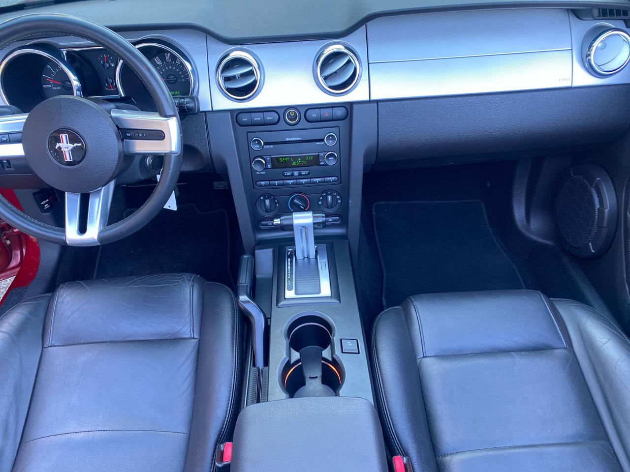 Ford Mustang V6 Convertible 2009