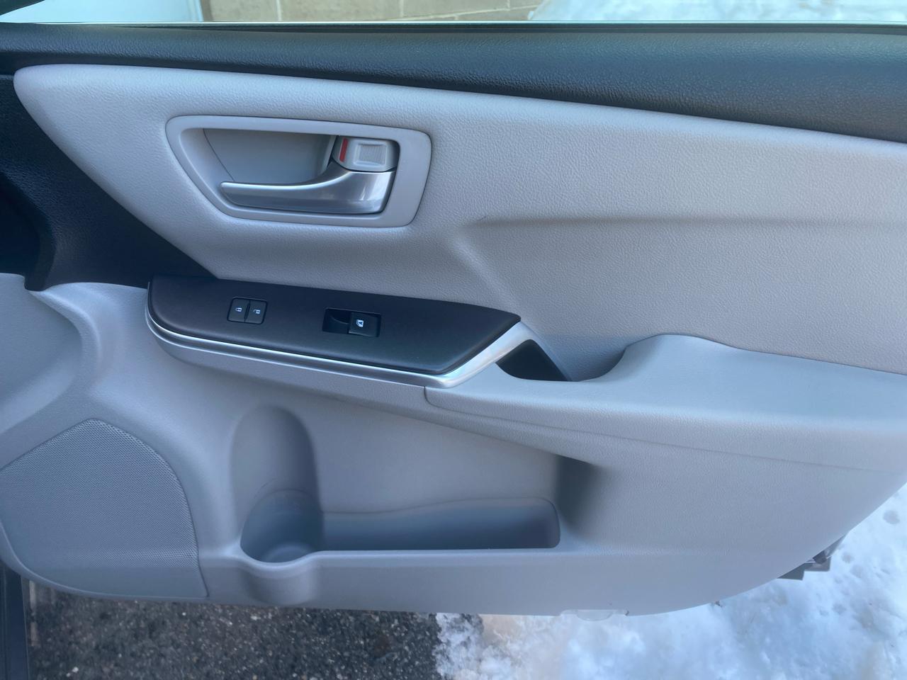 Toyota Camry LE 4D Sedan 2017